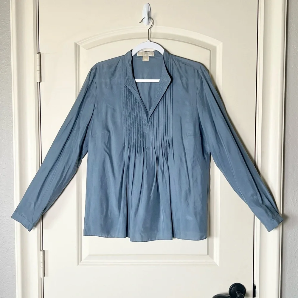 Michael Kors Provincial Blue Silk Blouse Pleated V-Neck Workwear Top 12